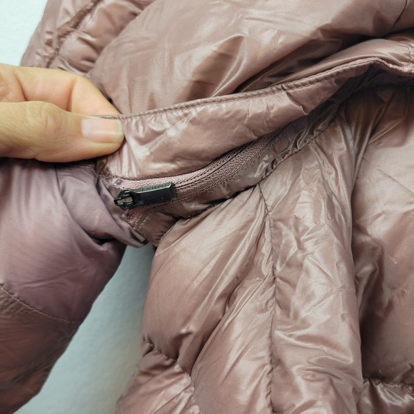 Athleta Womens Down Puffer Vest Hooded Rose Mauve Size‎ Small Lightweight Hiking - Picture 13 of 16